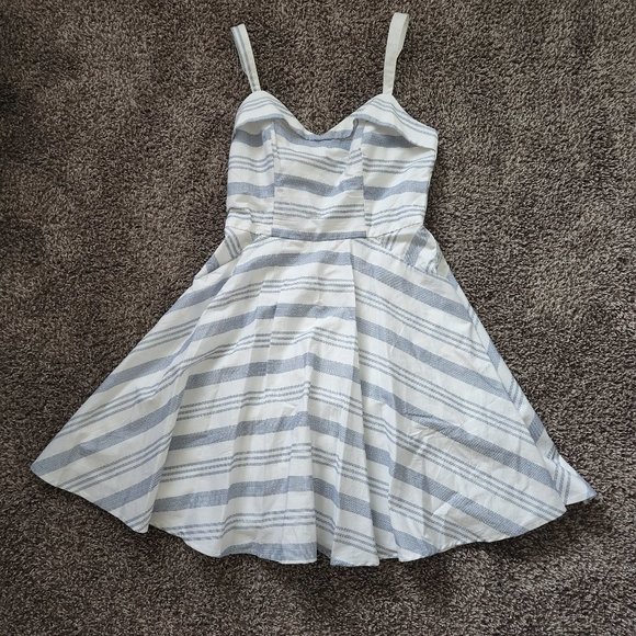 Summer Dress - Picture 2 of 6